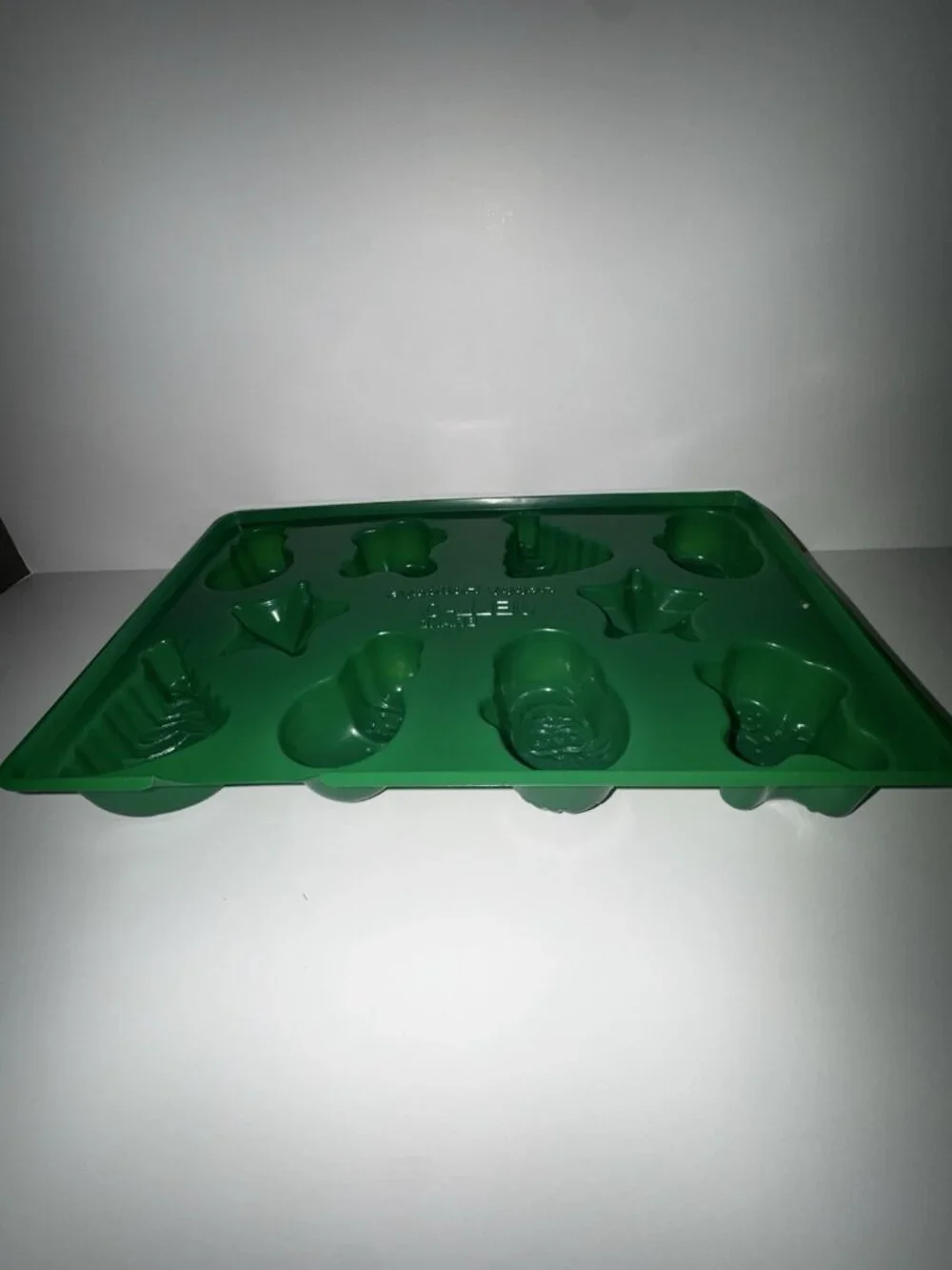 Vintage Jello Jigglers Christmas Lot Of 4 Molds Snowman, Ornaments, Tree, Santa